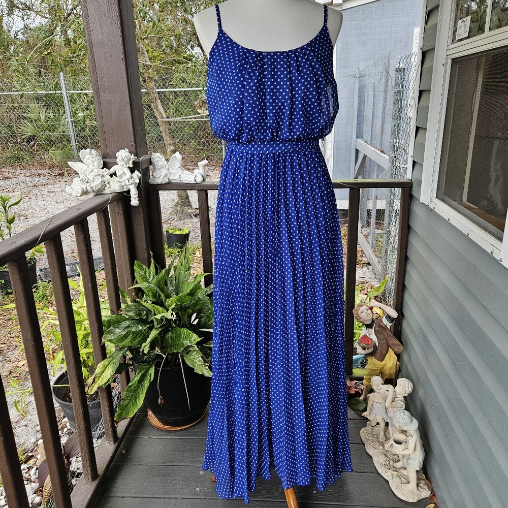 Signature by Robbie Bee Blue Polka Dot Maxi Dress 8 Pleated Spaghetti Strap Boho